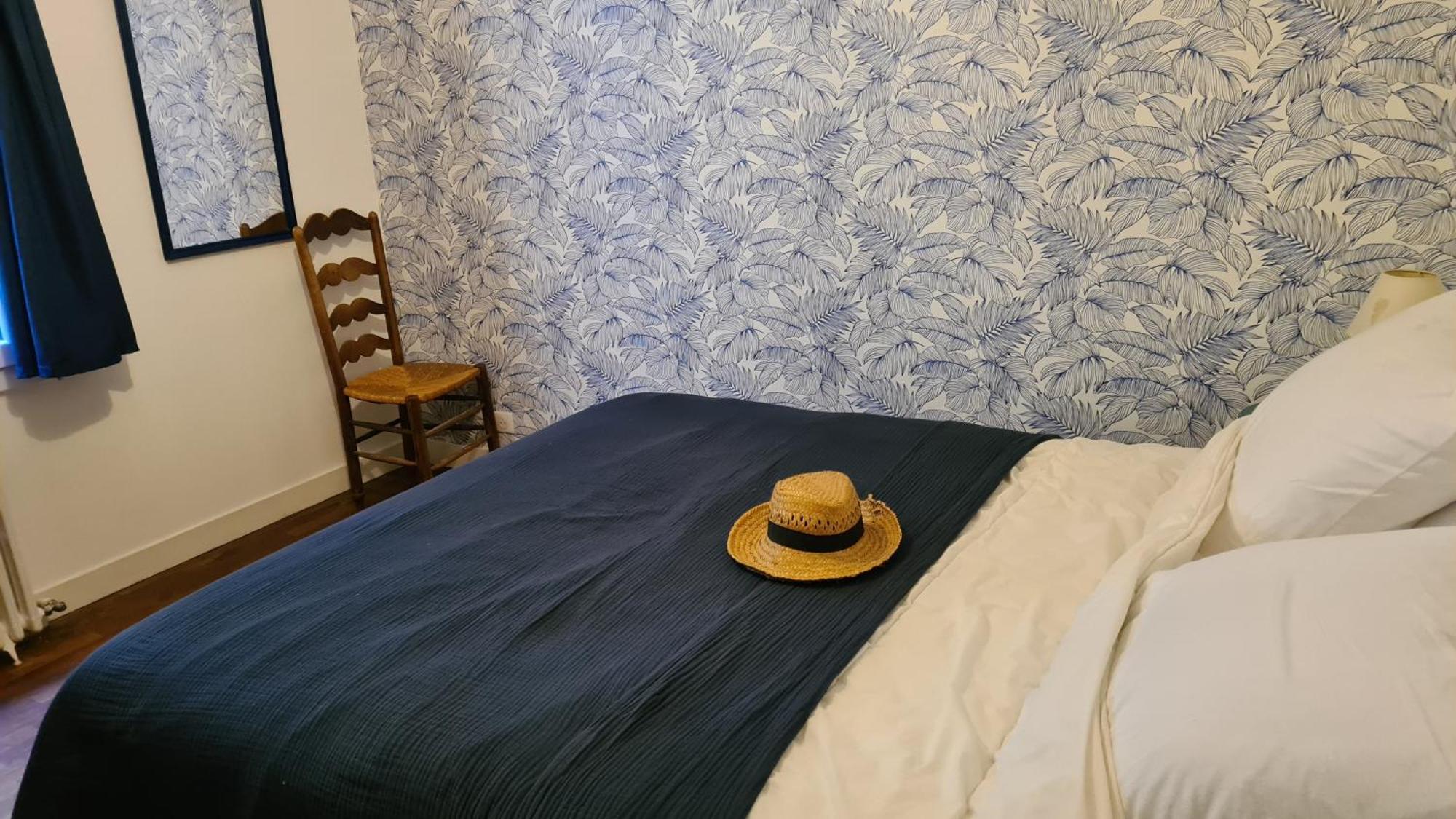 Вілла La Taniere Gueures Номер фото